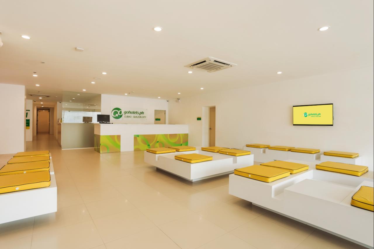 Go Hotels Cubao เกซอนซิตี้ ภายนอก รูปภาพ